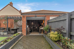 Photo 28- click for photo gallery